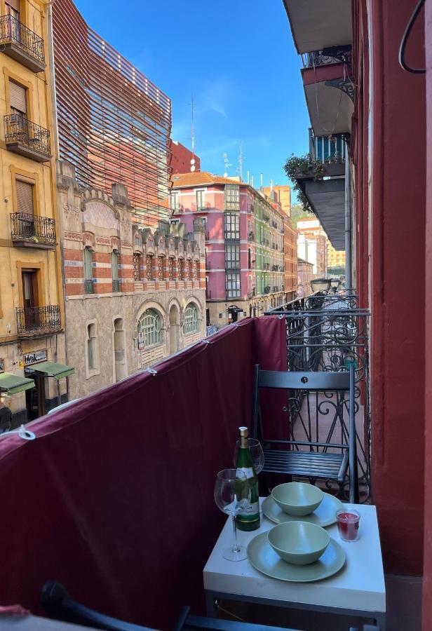 Bonito Apartamento Muy Centrico Bilbao Exteriör bild